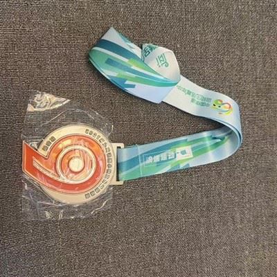 Knip-evenementmedailles van zacht email uit met een aangepast lint